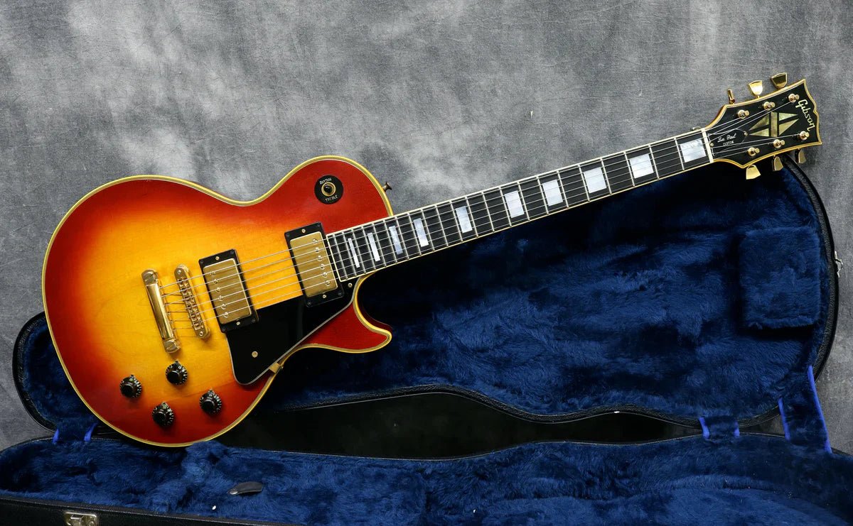 The Iconic Gibson Les Paul Custom: A Timeless Masterpiece - Ghetto Rags